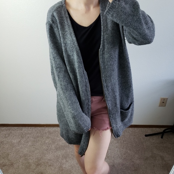 Old Navy Sweaters - Old navy zip up sweater cardigan